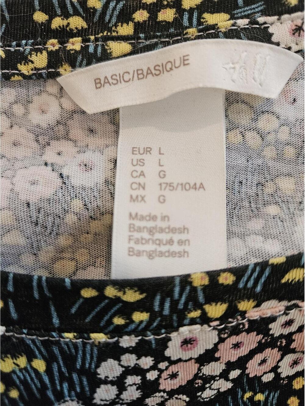 H&M Basic large black with floral printed cotton blouse - Picture 5 of 7